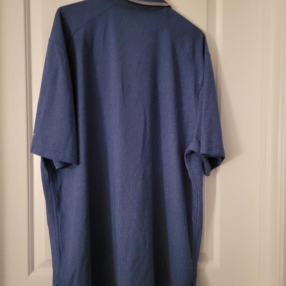 Dri-Fit University of Kentucky Pull-Over - Picture 7 of 7